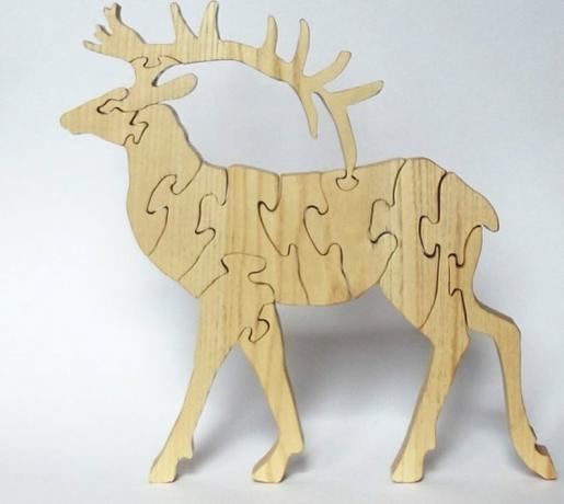 Puzzle „jelena“, vyrobené z 16 mm prkenné popela.