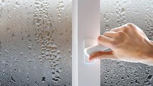 Jak vyrobit okno „není pocení.“ Jednoduchých tipů, jak se zbavit kondenzace na plastová okna.