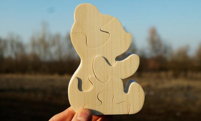 Dřevěné puzzle "The Bear"