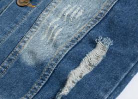 Jak se dělá džíny opotřebované a děr