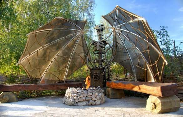 Dragon - chovatel krbu jako grilování na fotografii místa: Design Studio Unformat, (Moskva).