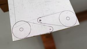 Jednoduchá kompaktní kompas pro dílny. Šablona pro výrobu