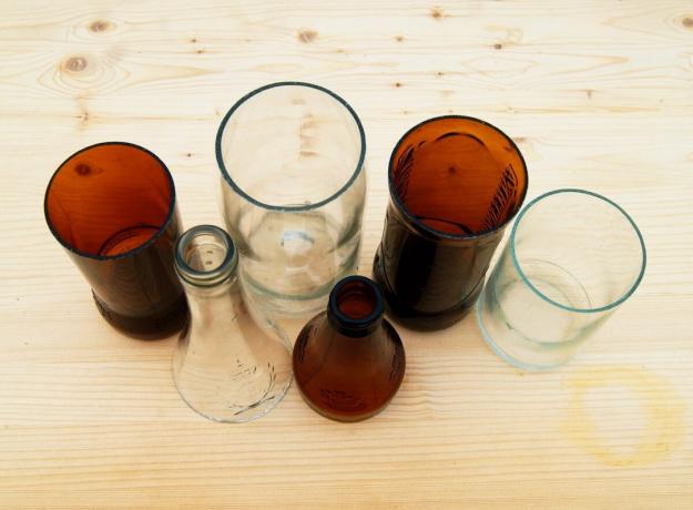 jak snížit skleněnou láhev doma